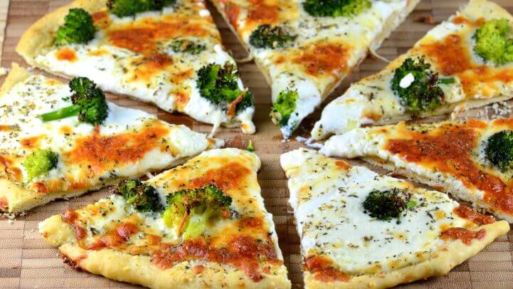 pita pizza broccoli chicken