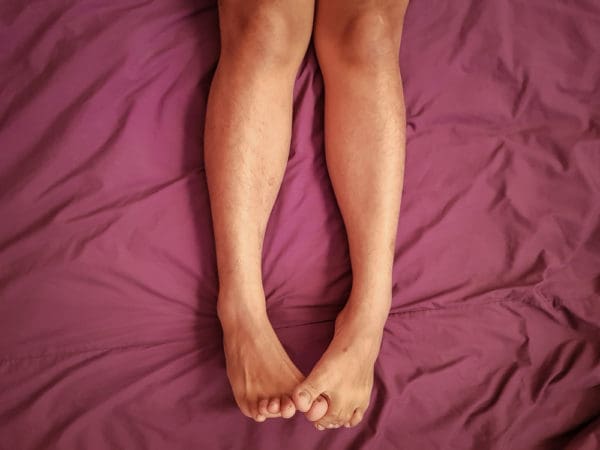 Why Is My Leg Pain Worse at Night? |  itch Resource